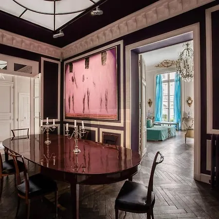 Apartment Central Paris, Spacious, Gourmet Kitchen, Historical, Ballroom, Sauna Paris