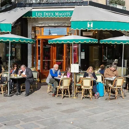 Apartment Central Paris, Spacious, Gourmet Kitchen, Historical, Ballroom, Sauna Paris